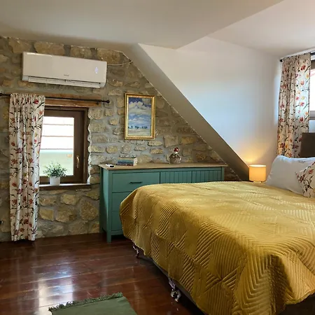 Zsoka Fogadoja Apart Otel Szentantalfa